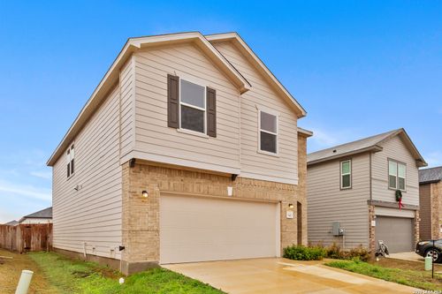 547 Deer Crest Dr, New Braunfels, TX, 78130-0494 | Card Image