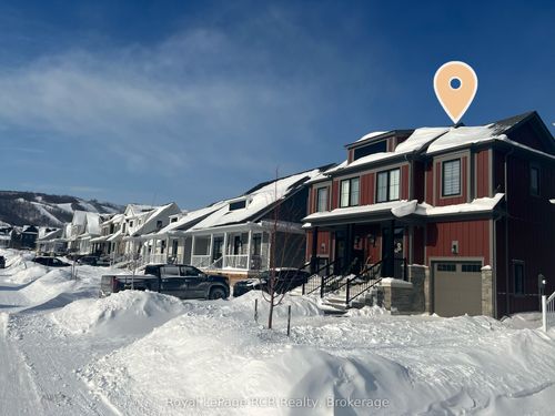 130 Courtland St, The Blue Mountains, ON, L9Y5L8 | Card Image