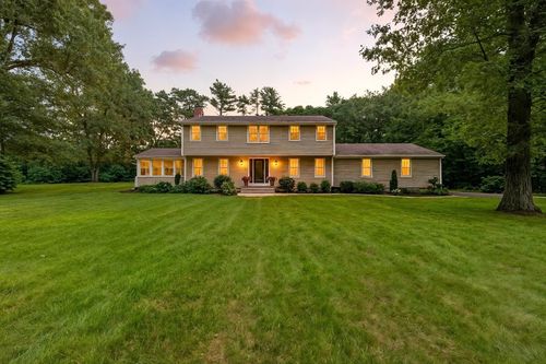 23 Hickory Ridge Rd, Rehoboth, MA, 02769-1319 | Card Image