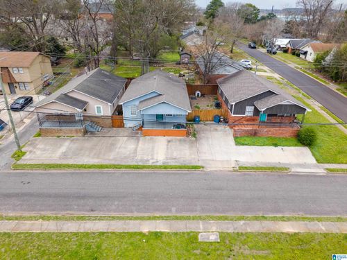 5402 Avenue D, FAIRFIELD, AL, 35064-2139 | Card Image