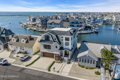 237 Westmont Ave, Lavallette, NJ, 08735-2042 | Card Image