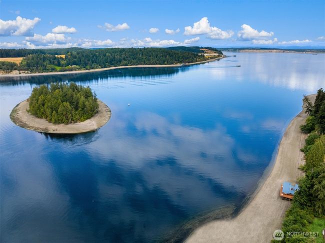 11901 Larson Rd, House other with 1 bedrooms, 1 bathrooms and null parking in Anderson Island WA | Image 36