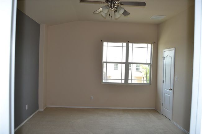 13504 Coomer Path, House other with 3 bedrooms, 3 bathrooms and 4 parking in Pflugerville TX | Image 8