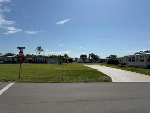 401 El Prado, NORTH PORT, FL, 34287-2515 | Card Image