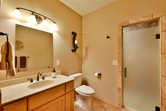 Main floor 3/4 guest bath | Image 12
