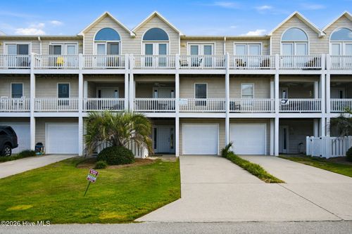 209 N Ave, Kure Beach, NC, 28449-3797 | Card Image