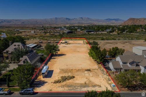 3752 Sugar Leo Rd, Saint George, UT, 84790-7454 | Card Image