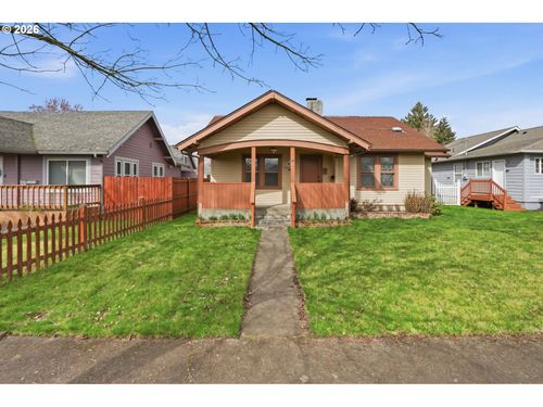 607 21st Ave, Longview, WA, 98632 | Card Image