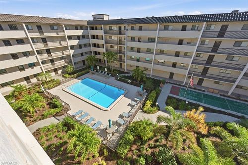 apt-502-2121 Collier Ave, FORT MYERS, FL, 33901-8196 | Card Image