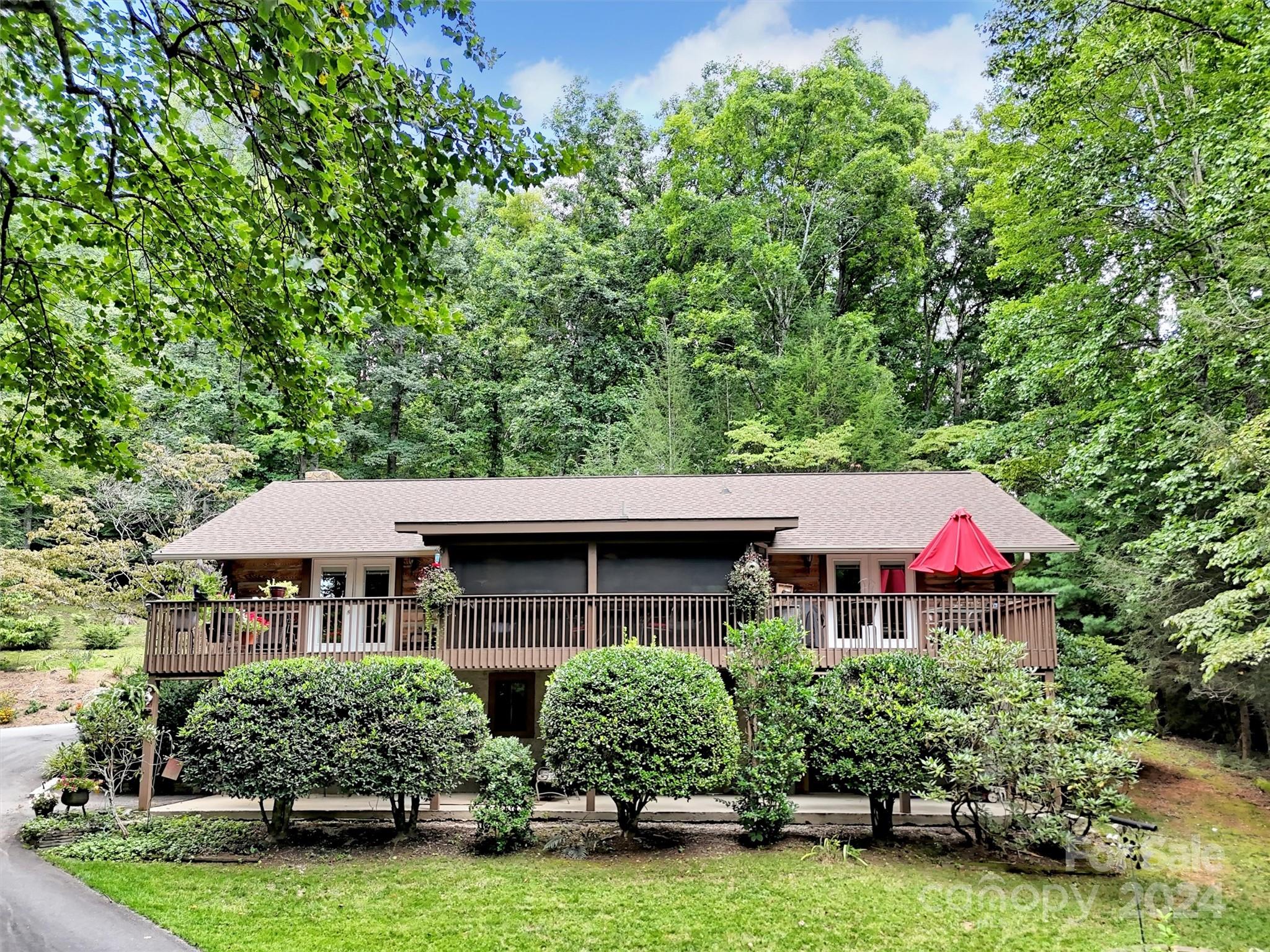 Old Farm School Rd, Asheville, NC 28805