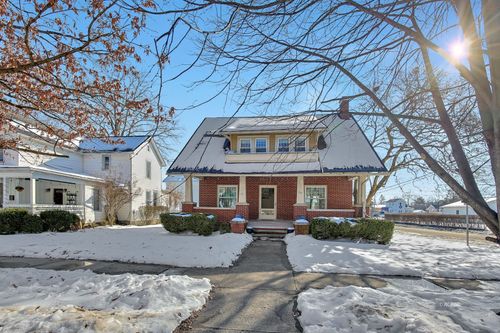 121 Morris Ave, Athens, OH, 45701-1945 | Card Image