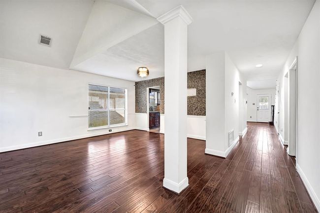 827 Citation Dr, House other with 4 bedrooms, 3 bathrooms and null parking in Stafford TX | Image 4