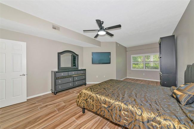 101 - 1712 Starling Dr, Condo with 2 bedrooms, 2 bathrooms and null parking in SARASOTA FL | Image 22