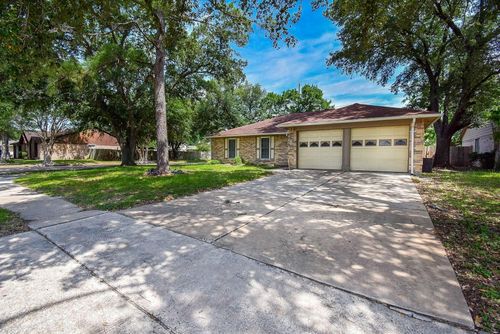 13430 Piney Oaks Dr, Houston, TX, 77065-3756 | Card Image