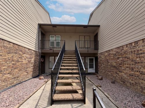 2075-5300 Keller Springs Rd, Dallas, TX, 75248-2705 | Card Image