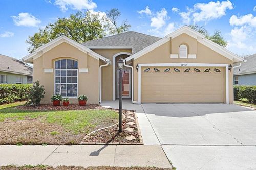 28912 Burke Mill Pl, WESLEY CHAPEL, FL, 33545-4351 | Card Image