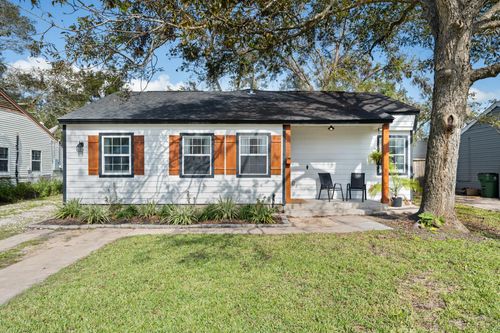 729 Kyle St, Angleton, TX, 77515-3404 | Card Image