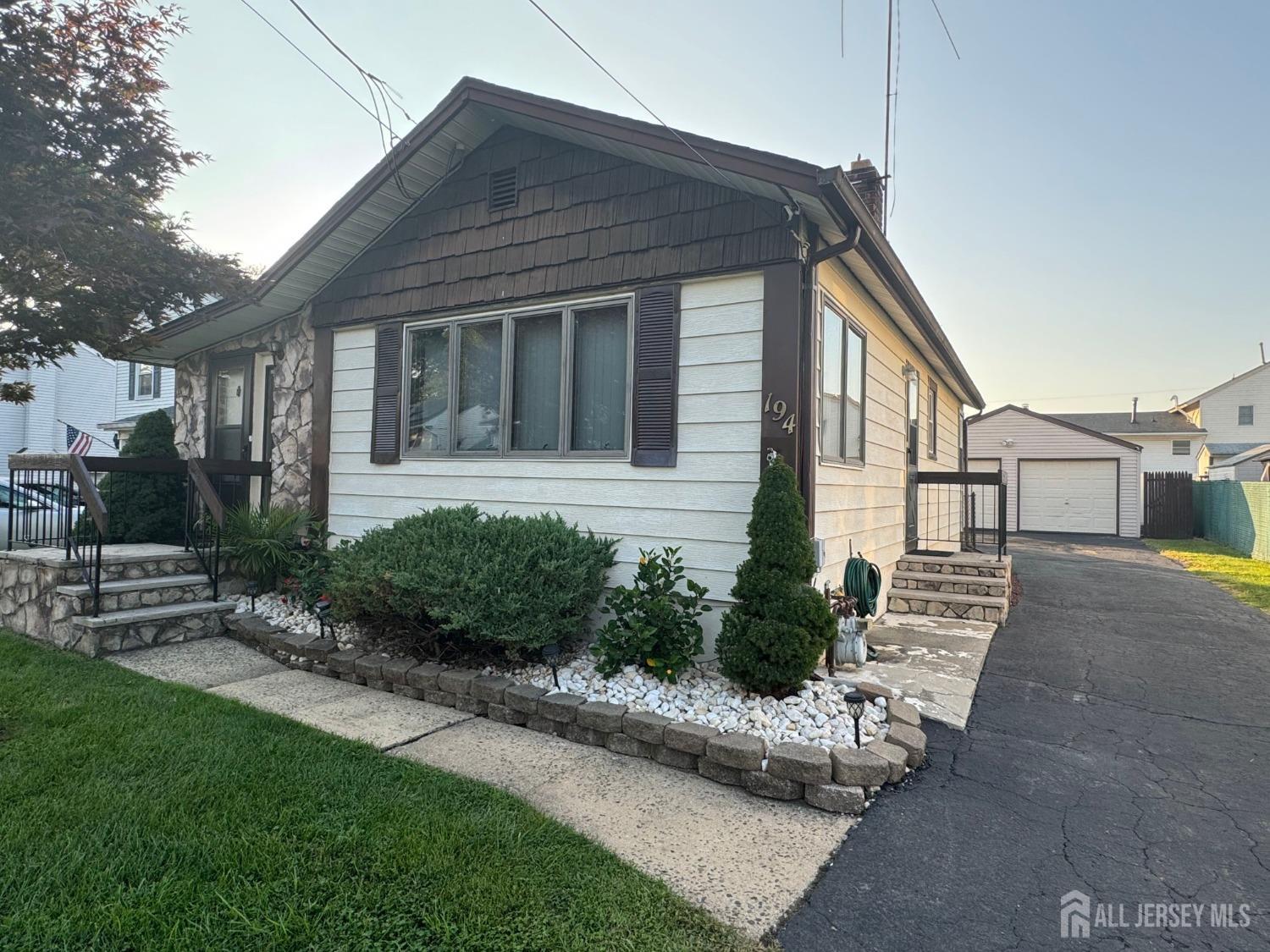Furman Blvd, Keyport, NJ 07735