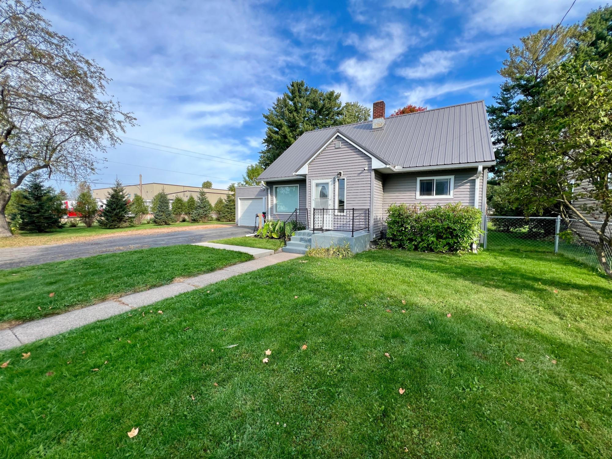 North Ave, Antigo, WI 54409