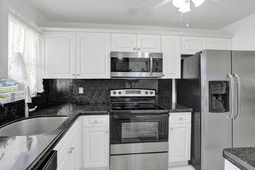 2651 E Sunrise Lakes Dr, Sunrise, FL, 33322-2401 | Card Image