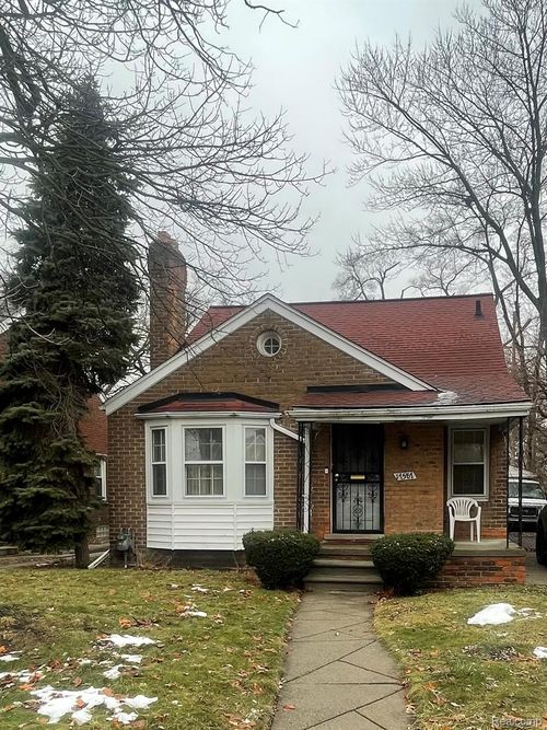 17587 Strathmoor St, Detroit, MI, 48235-2726 | Card Image