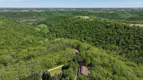 35423 Skyview Dr, Winona, MN, 55987-5732 | Card Image