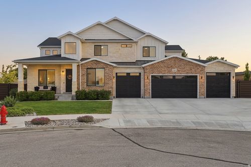 10676 S Urban Ridge Cv, South Jordan, UT, 84095-1292 | Card Image