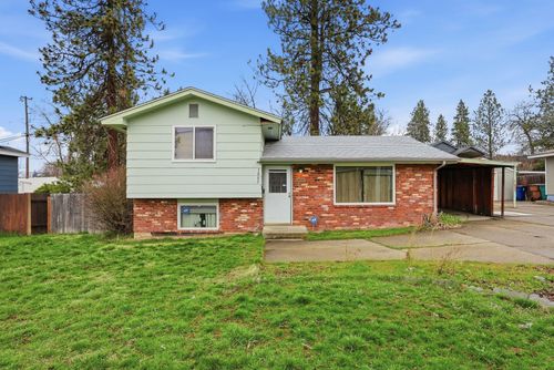 3802 W Francis Ave, Spokane, WA, 99205-7529 | Card Image