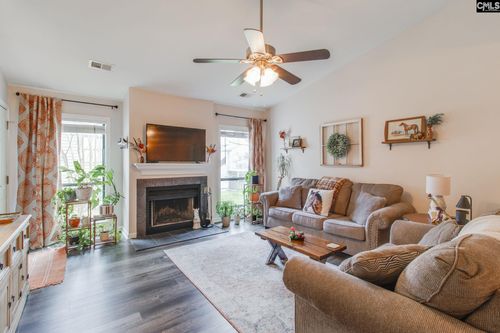 448 Deerwood St, Columbia, SC, 29205-4101 | Card Image