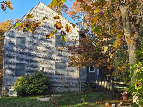 33 Alyssa Ln, Vineyard Haven, MA, 02568-6324 | Card Image