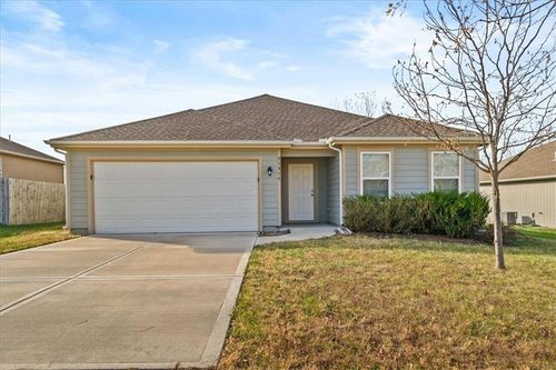 21814 Franklin St, Spring Hill, KS, 66083-8755 | Card Image