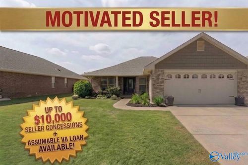 24614 Silent Spring Dr, Athens, AL, 35613-1804 | Card Image