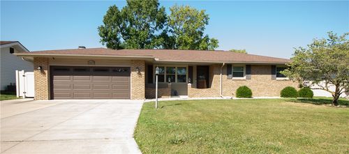 1609 Frostwood Lane, Mattoon, IL, 61938 | Card Image