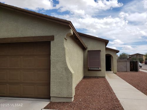 3849 E Desert Walk Lane, Tucson, AZ, 85706 | Card Image