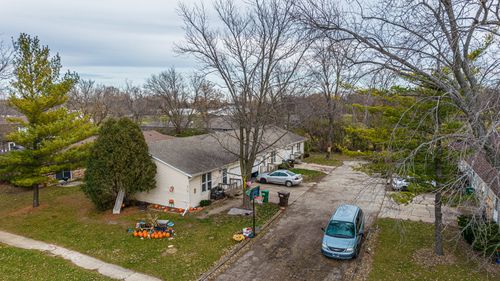 455 Park Dr, Marengo, IL, 60152-2994 | Card Image