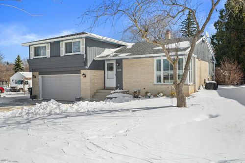 4614 N 107th Street Street, Wauwatosa, WI, 53225 | Card Image