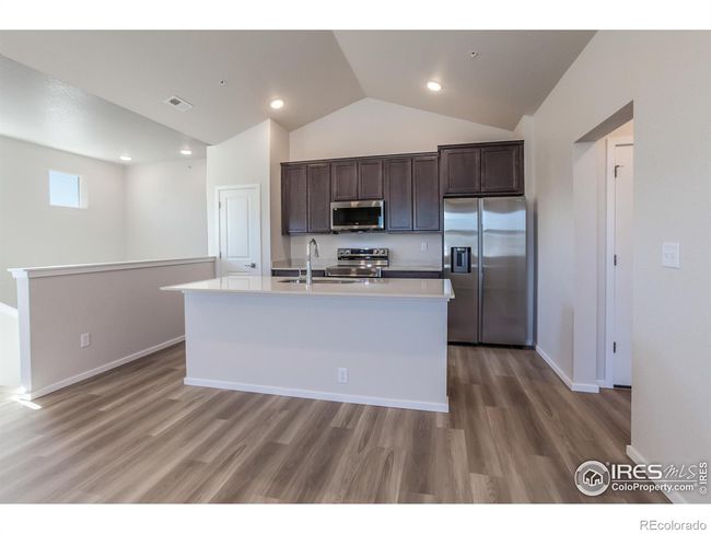 KITCHEN W/ S.S. APPLIANCES | Image 8