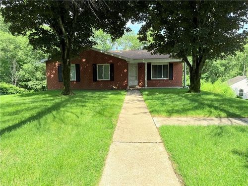 5246 Richland Rd, Gibsonia, PA, 15044-9427 | Card Image