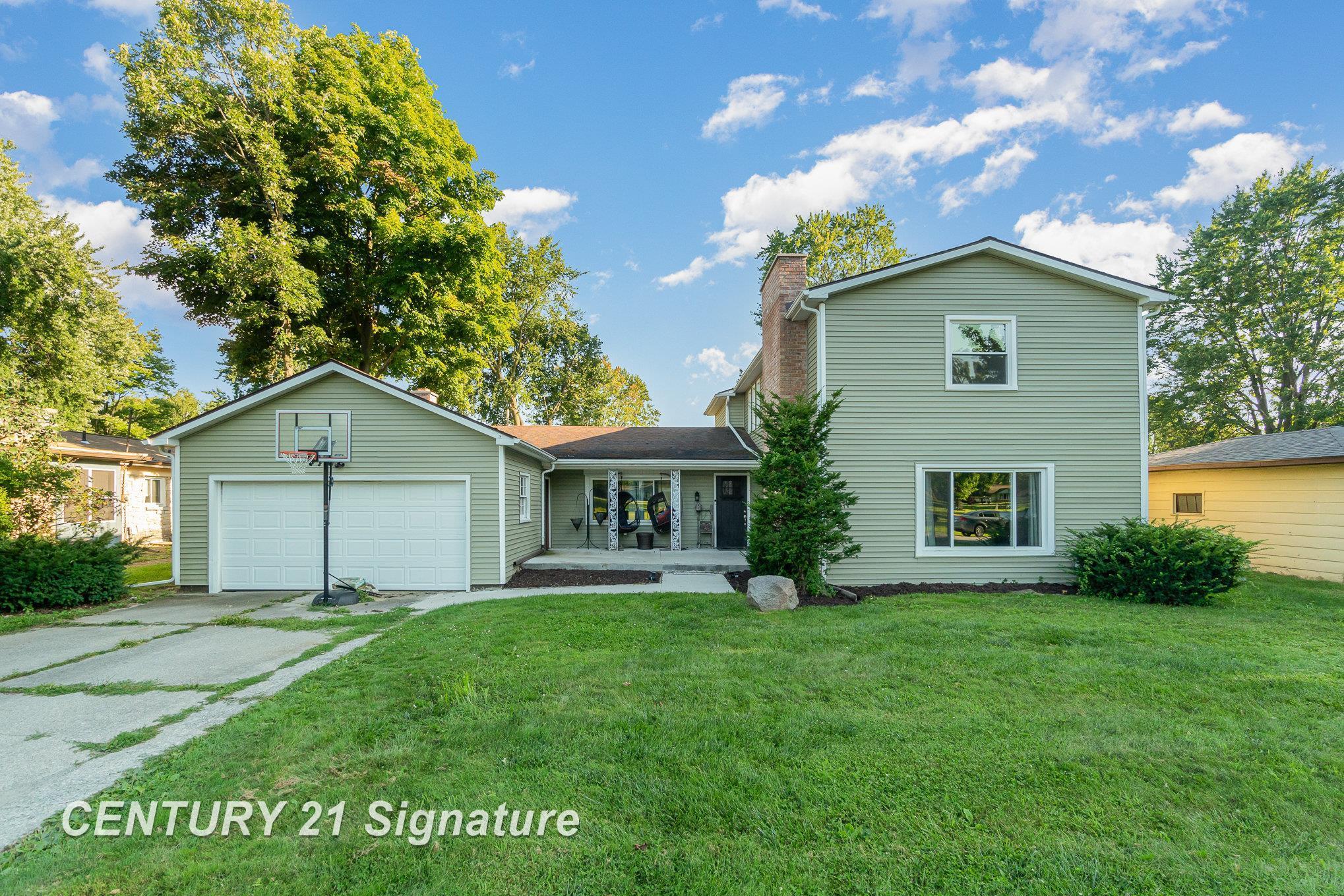 Threasa St, Saginaw, MI 48603