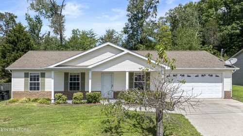 6428 Hugh Willis Rd, Powell, TN, 37849-5614 | Card Image