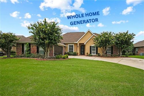 321 Honors Point Ct, Slidell, LA, 70458-5775 | Card Image