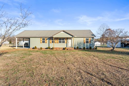 328 Deer Cir, Estill Springs, TN, 37330-3505 | Card Image