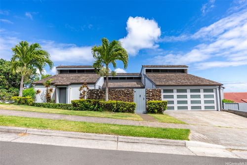 1789 Laukahi St, Honolulu, HI, 96821-1357 | Card Image