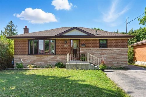 1314 Fisher Ave, Burlington, ON, L7P2L6 | Card Image
