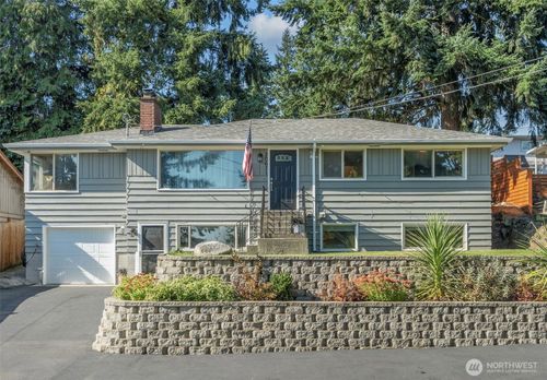 20631 10th Ave S, Des Moines, WA, 98198-2643 | Card Image