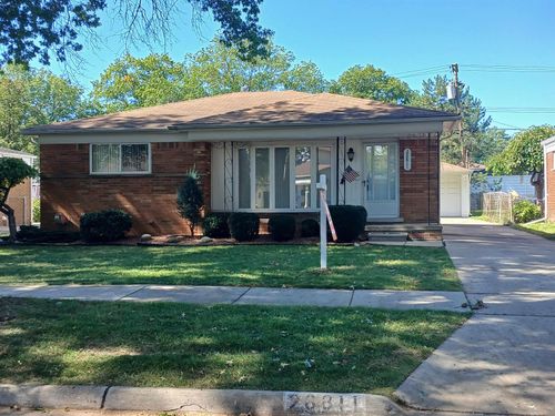 28811 Rockwood St, Saint Clair Shores, MI, 48081-3251 | Card Image