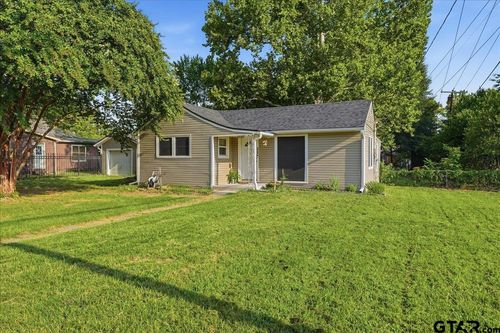 201 Braziel St, Lindale, TX, 75771-3229 | Card Image