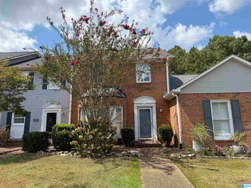 2242 Ascot Ln, Vestavia Hills, AL, 35216-6124 | Card Image