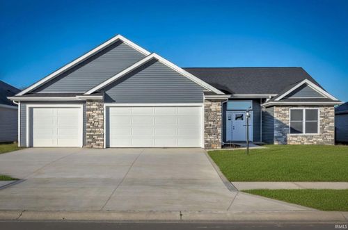 4890 Whittlebury Dr, Fort Wayne, IN, 46818-8004 | Card Image