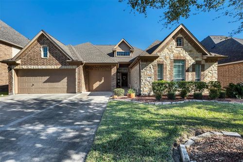 2218 Lisa Lane, Deer Park, TX, 77536 | Card Image